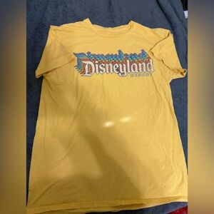 Disneyland retro yellow graphic T-shirt size large